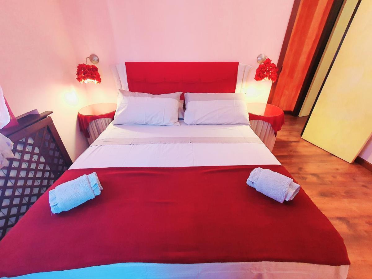Stella Apartment Baveno Luaran gambar